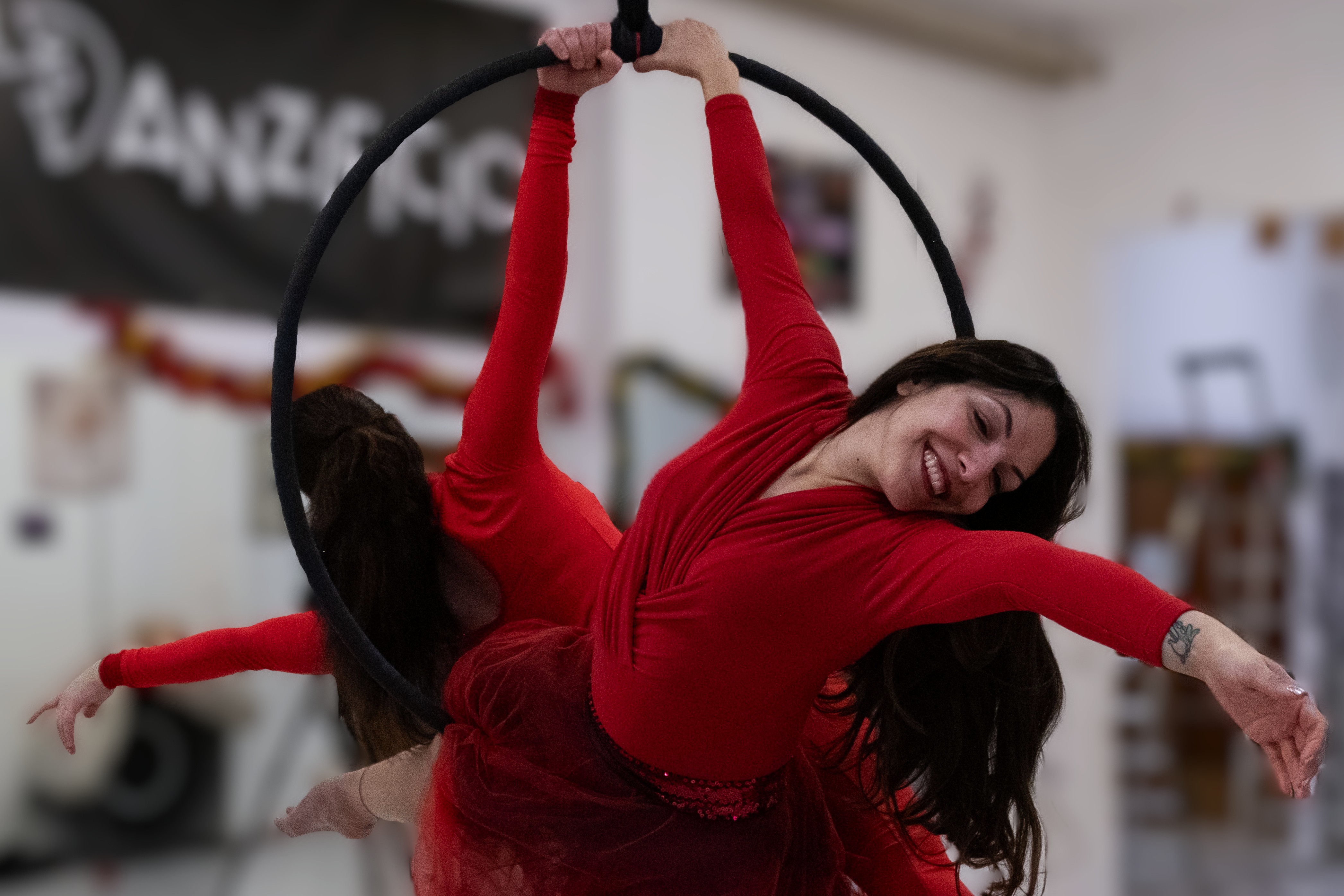 Red mirror