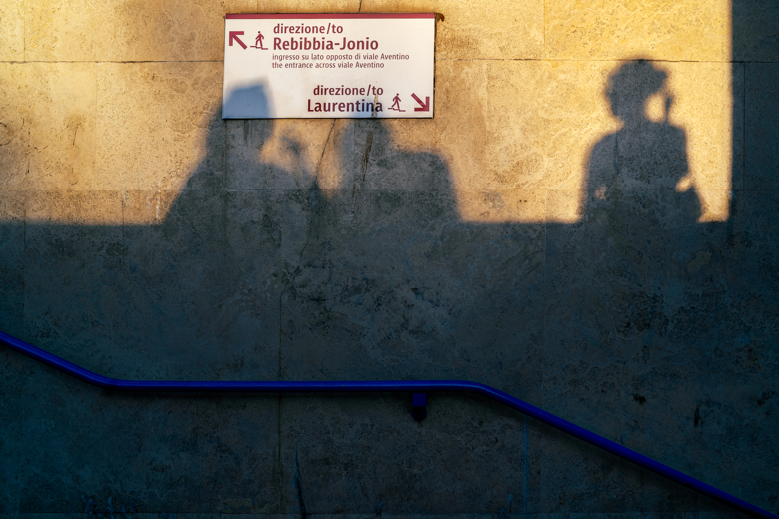 Identità sospese